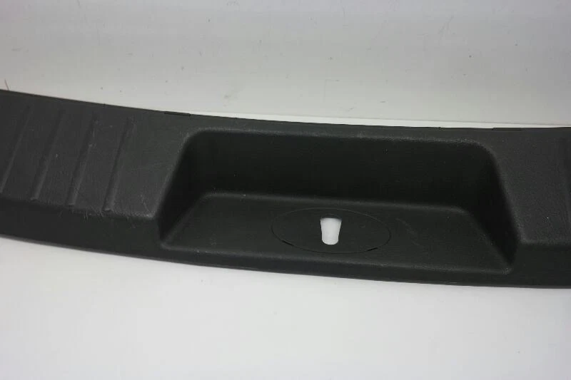 Hyundai Veracruz 2011 tapa maletero placa umbral Foto 4 de 4