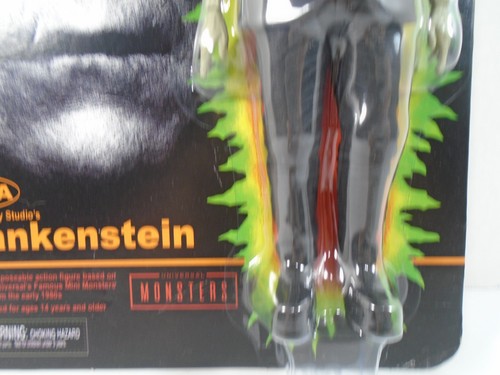 NECA UNIVERSAL MONSTERS--8" FRANKENSTEIN FIGURE (NEW) GLOWS IN THE DARK - Picture 3 of 6