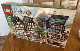 LEGO Castle: Medieval Market Village (10193)