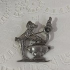 Vintage Pewter Cherub Big Steam Hot Cooking Pot  Brooch Pin  Victorian Nice — photo 10