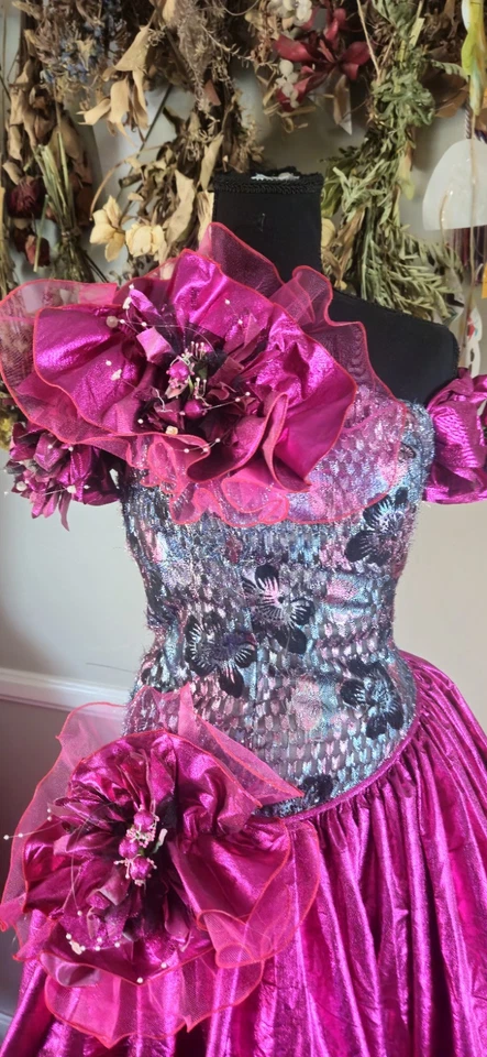 Vintage 1980s Custom Made Desined Barbie Prom Dress Eyelash Lame And Pink Skirt - Image 2 of 4