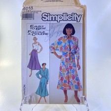 Simplicity 8018 Ladies sewing pattern size HH 6-8-10-12 3 Piece skirt set UNCUT