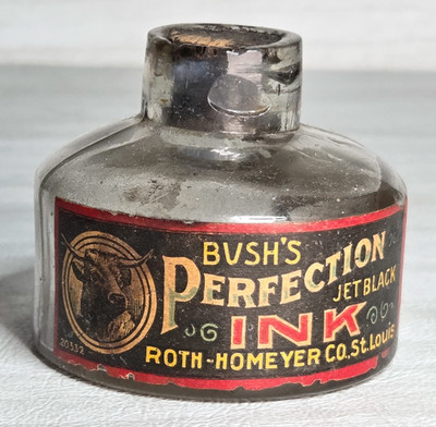 Bush's Perfection Jet Black Ink Ink Bottle St. Louis MO Roth-Homeyer Co. w/Label