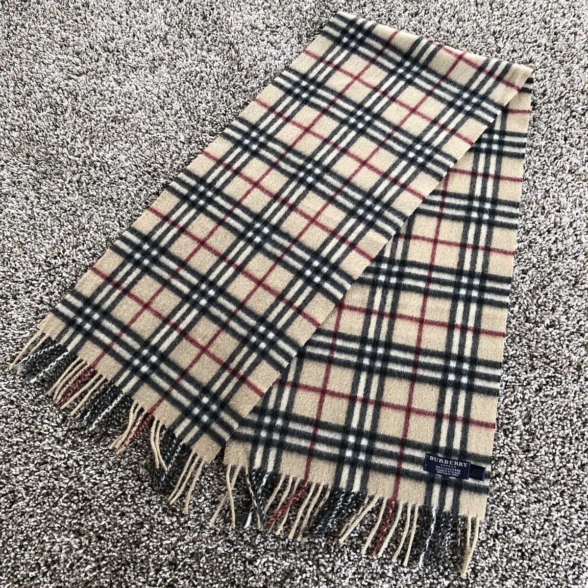 BURBERRY CASHMERE 100% マフラー　ノバチェック　ビンテージ Burberry 100% Cashmere Scarf Beige Classic Nova Check 52” Long