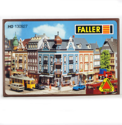 FALLER 130927 HO H0 1 87 Corner Building Hotel 