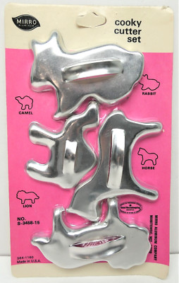 RARE Vtg Mirro 4pc Cooky Cutter Set S-3458-15 P Rabbit Lion Camel Horse USA NOS