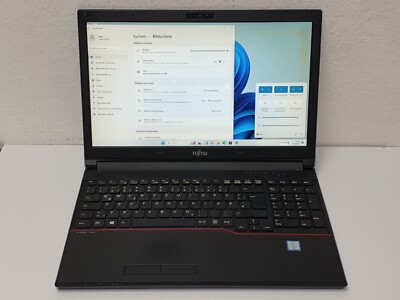FUJITSU LIFEBOOK i5-6200U 256GB SSD 8GB Notebook Windows 11 Laptop COM 15,6''
