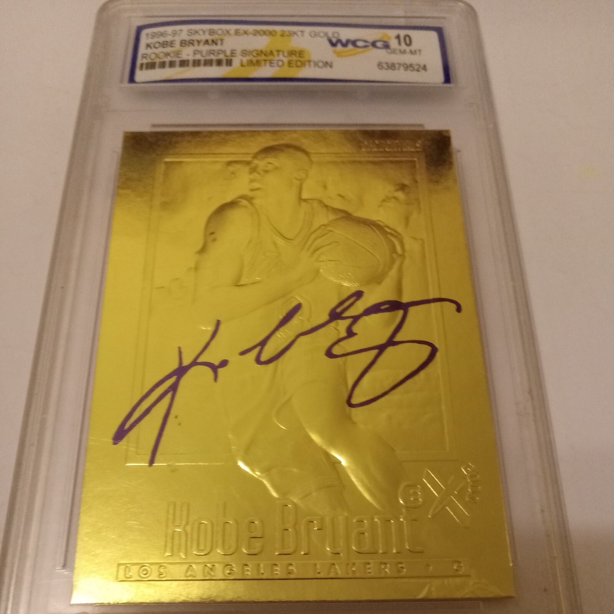 1996-97 Fleer 23KT Gold Kobe Bryant Rookie Card Purple Signature