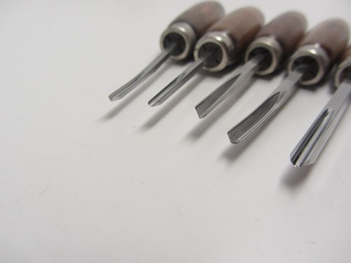 Gunstock Gunsmith Woodcarving V & U Chisel Carving set for Checkering and Res... - Picture 2 of 2