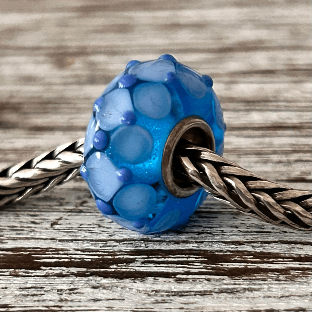 TROLLBEADS UU Beautiful Blue Python Buds Unique L… - image 3