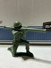 VINTAGE TIM-MEE TOYS PLASTIC GREEN MILITARY SOLDIER FIGURE-BAZOOKA