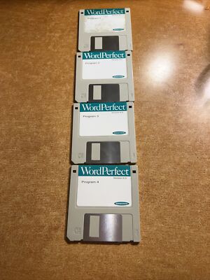 WordPerfect 日本語版2.2 フロッピーディスク一式 マニュアル付き 東芝RUPOでご使用されていた3.5インチ2DDフロッピーディスクをWord形式