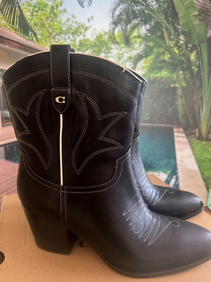 BN Coach Pamela Leather Bootie Size 8.5B Black CW729 New