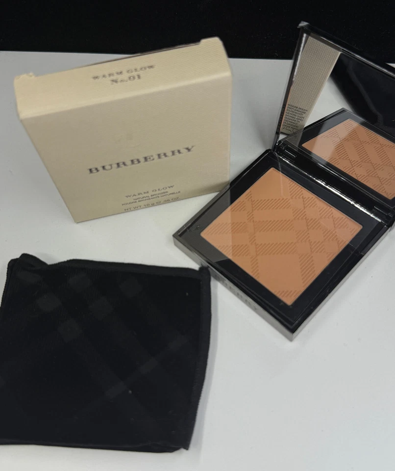 Bronzeador natural Burberry Warm Glow #Warm Glow No.01 0,35 oz/10g *Verifique - Imagem 3 de 4