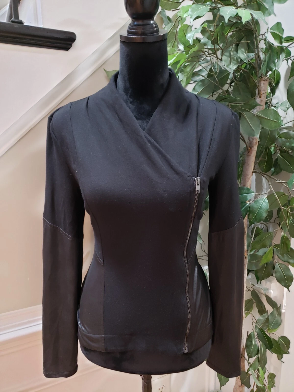 Jessica Simpson Womens Black Long Sleeve Wrap Cliffside Zip Jacket Size Small