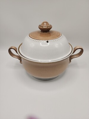 Denby-Langley ''Seville'' 8 1/4 Inch Covered Vegetable Bowl - Mint Condition 