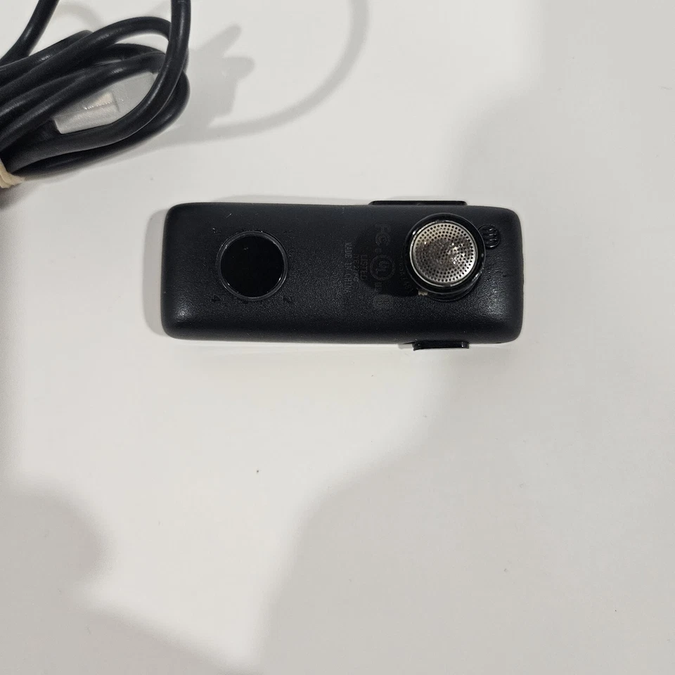 OEM Microsoft Xbox 360 Bluetooth Headset/Ear Piece Model 1481 - Image 2 of 2