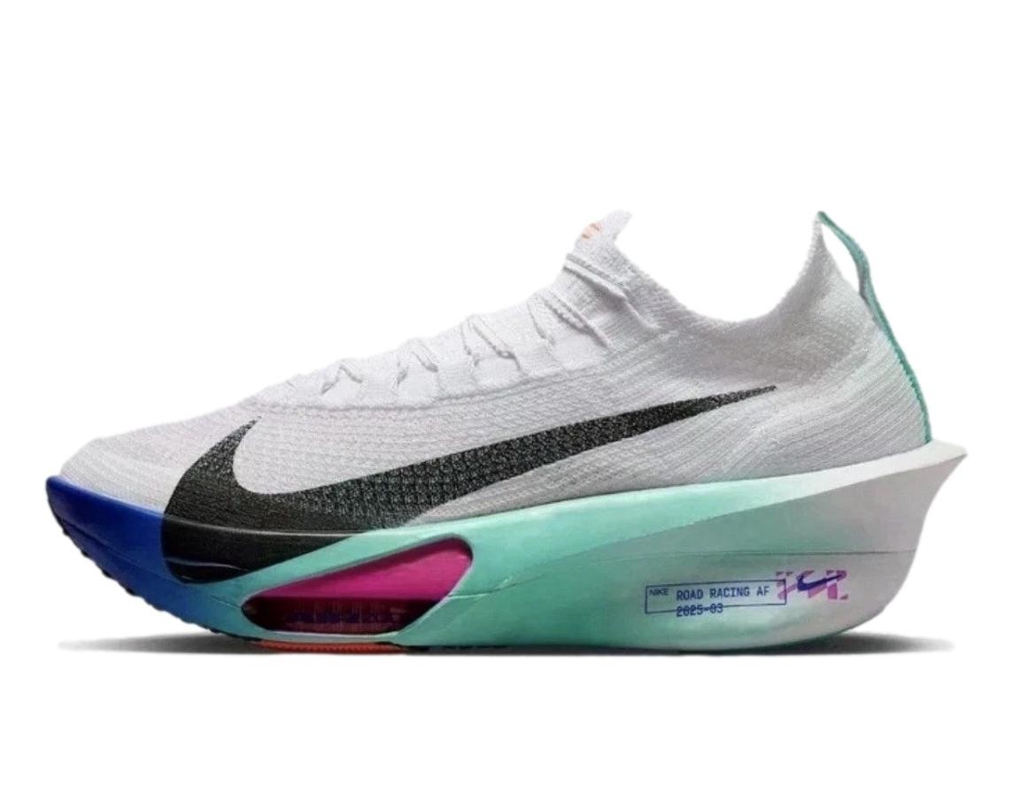 Size 11 - Nike Men