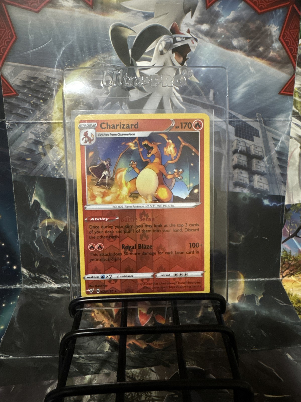 Pokémon TCG Charizard - SWSH04: Vivid Voltage - 25/185 (Reverse Holo) M/NM