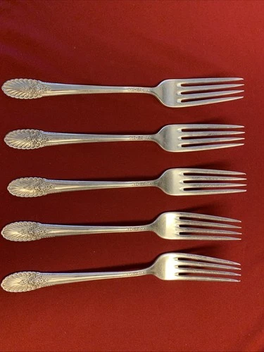 5 Sterling Silver Dinner Forks In Pattern Riviera By International