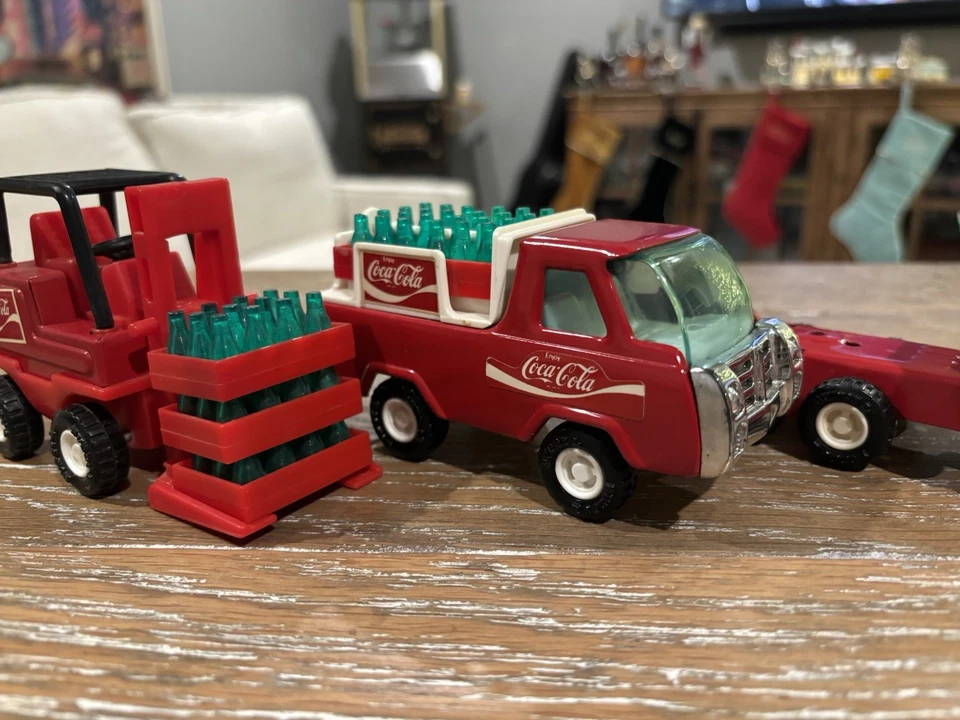Винтажные игрушки Buddy L Coca-Cola | два грузовика и вилочный погрузчик - Изображение 3 из 4