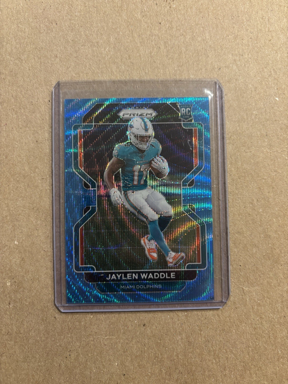 2021 Panini Prizm - Rookie Jaylen Waddle #338 Blue Wave Prizm /199 (RC)