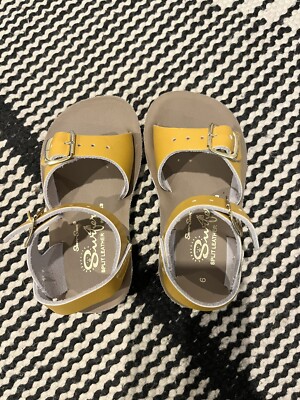 saltwater sandals Toddler Size UK1
