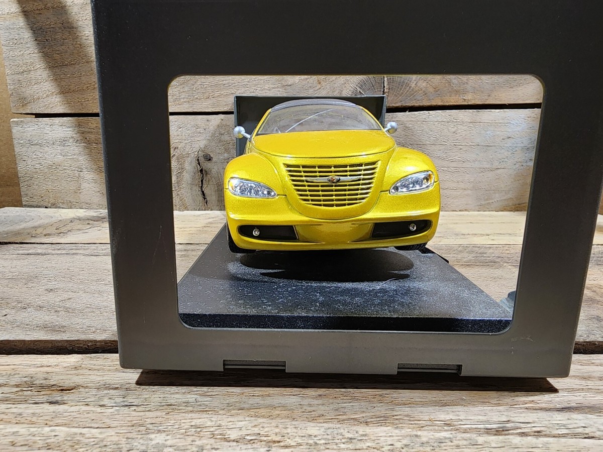 Maisto Chrysler Pronto Cruizer Concept Version 1:18 Special