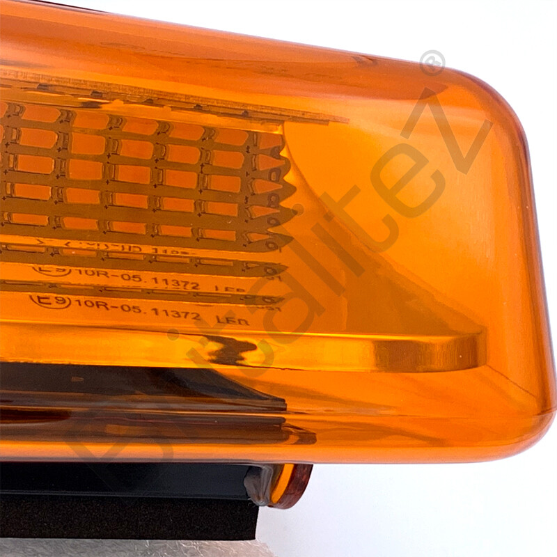 Luce Lampeggiante LED Strobo 95mm 4LED 12V/24V Omologata