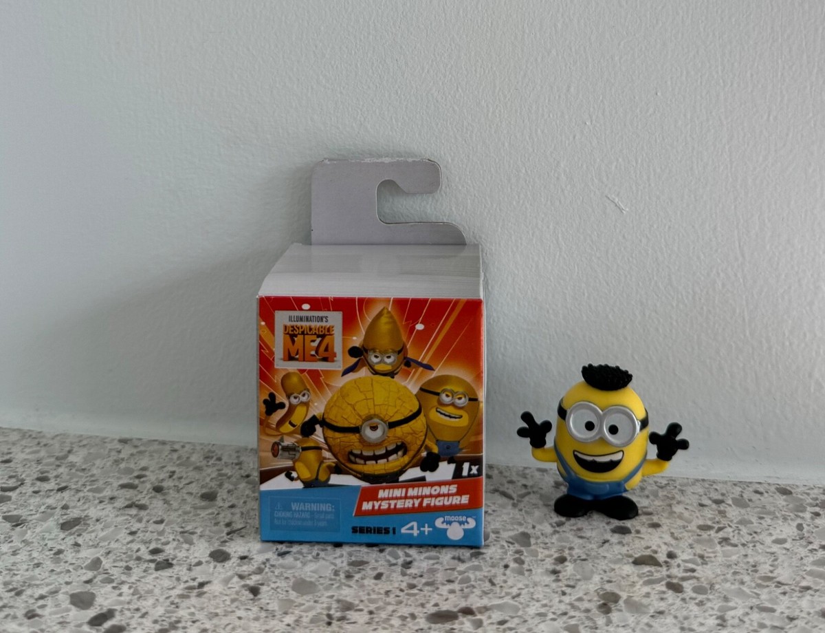 Despicable Me 4 Mega Mayhem Mini Figure Series 1 2024 Party Dave