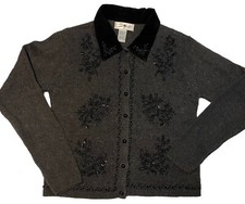 SML Vintage 1998 Women  s Floral Embroidered Beaded Cardigan Sweater Velveteen