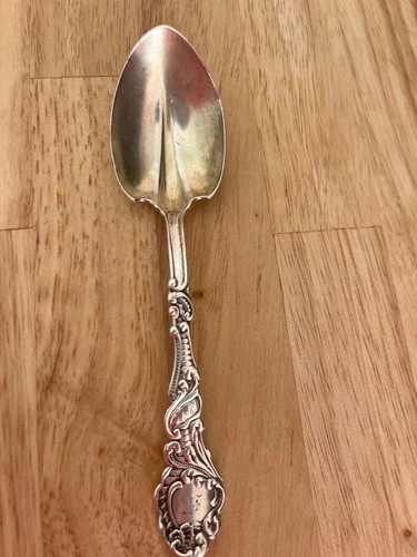Gorham Versailles Pattern (1888) sterling spoon 5 7/8 "...