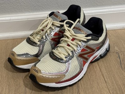 SZ 9.5 - New Balance Aimé Leon Dore 860v2 Red ML860AD2