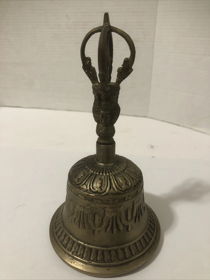 Juego de 3 campanas textuales antiguas de bronce hindúes y tibetanas conocidas como Ghanta Foto 3 de 4