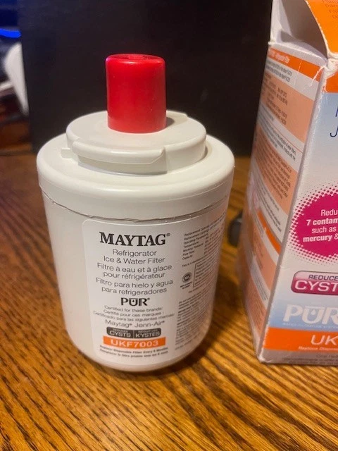GENUINE OEM Jenn-Air Maytag UKF7003 Replacement Refrigerator Water Filter - Image 2 of 3