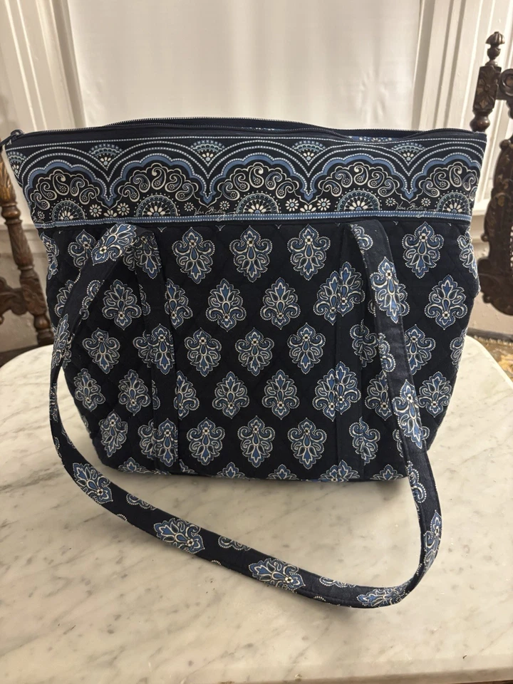 Bolso de Mano Vera Bradley Calypso Villager Grande con Cierre de Cremallera Patrón Retirado Foto 2 de 4