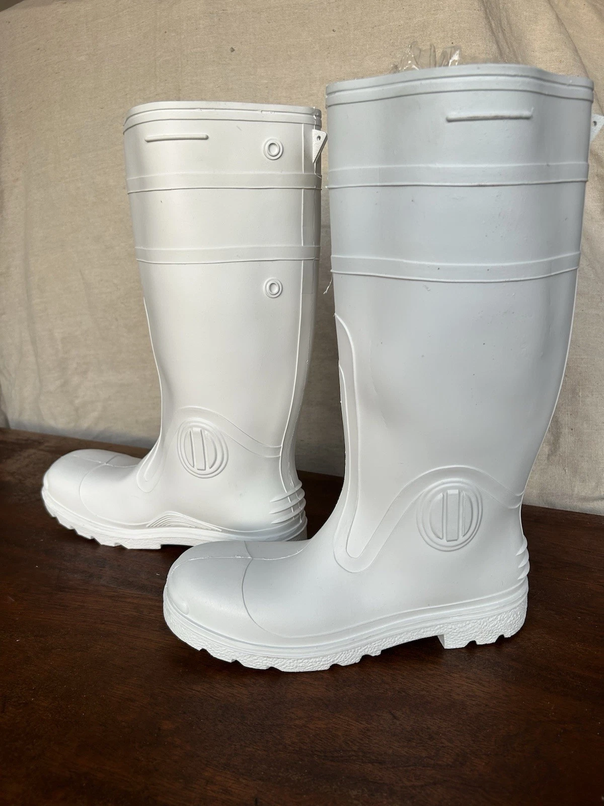 Rubber Work Mud Dirt Fishing Hunting Boots Waterproof PVC Brand New
Opens in a new window or tab
