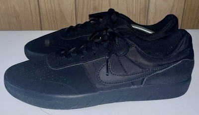Nike SB Team Classic Skate Shoes Mens SZ 7 US   Triple Black Sneakers AH3360-004