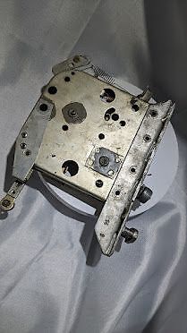 65 - 80 ROLLS ROYCE SILVER SHADOW RIGHT DOOR LOCK LATCH FRONT RH2566