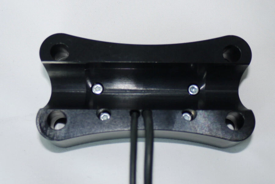 MGM-Bikes CNC Lenker Klemmplatte inkl. Motogadget Tacho & Kontroll Leuchten - Bild 4 von 4