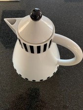 Kaffeekanne aus Kaffeegeschirr Artwerk schwarz weiss, top Zustand