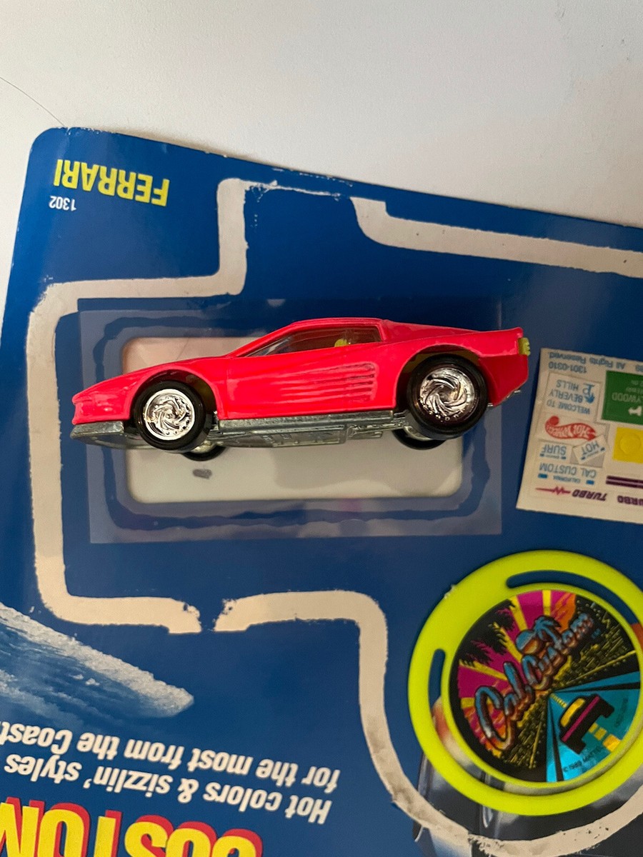 ホットウィール、フェラーリ テスタロッサ （Revealers、ピンク） ホットウィール、フェラーリ テスタロッサ （Revealers、ピンク）