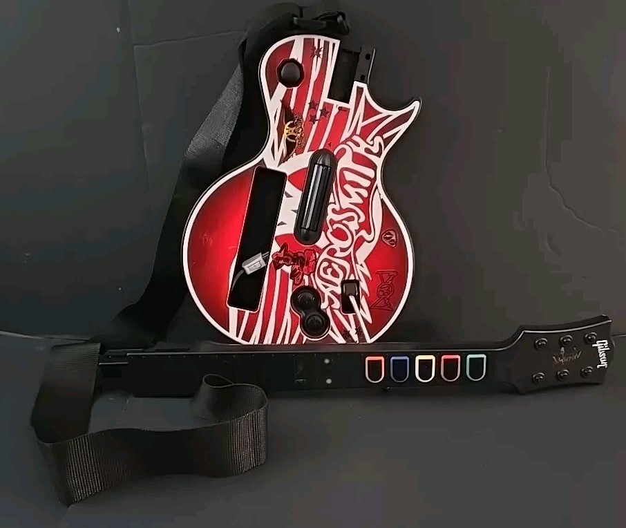 Nintendo Wii Aerosmith Guitar Hero Gibson Les Paul Red Octane
