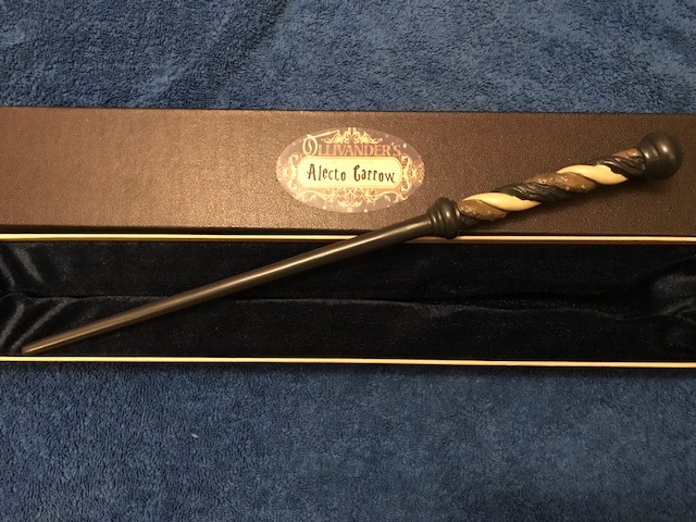 Varita Carrow Alecto 14,5", Harry Potter Ollivander's, Noble Mundo Mágico Gemelo Gemelo