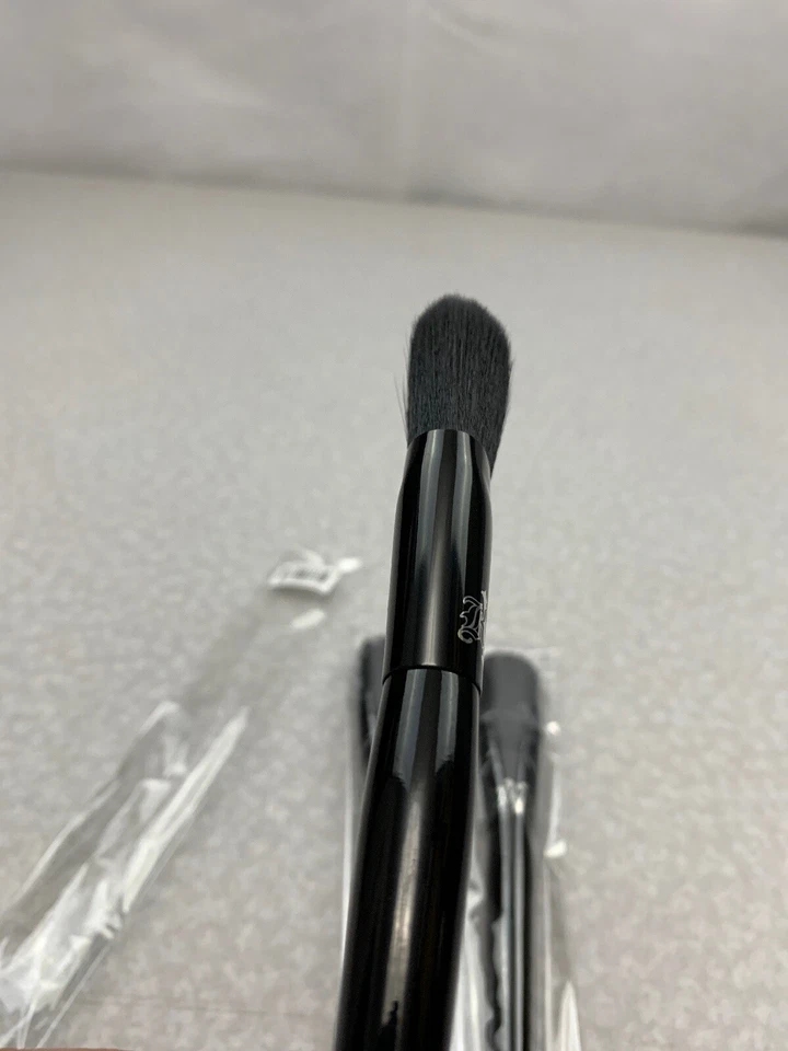 Lote de 3 brochas de maquillaje en polvo Kat Von D rubor hipoalergénicas nuevas moda KVD Foto 4 de 4