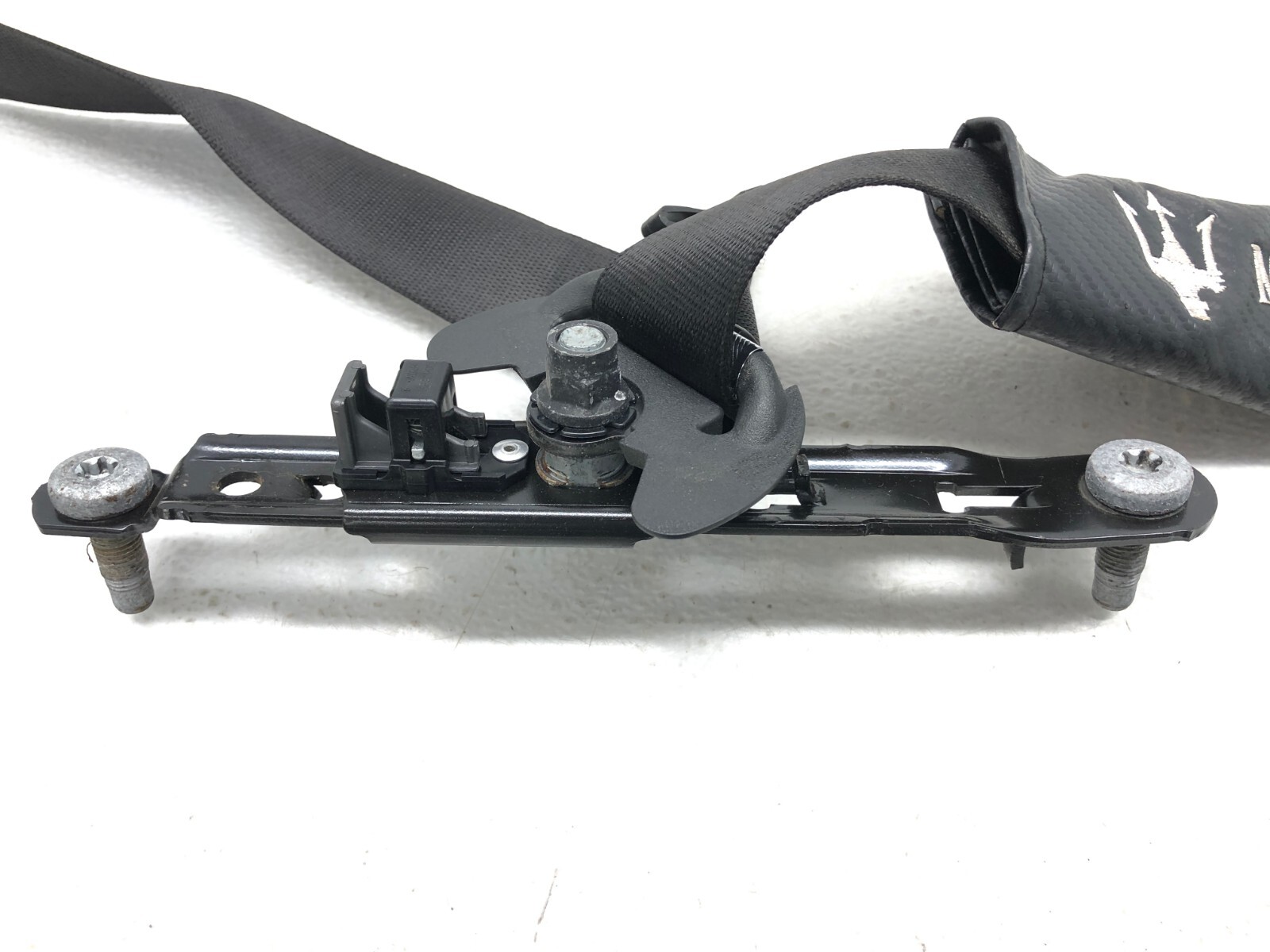 2017-2020 MASERATI LEVANTE RIGHT PASS FRONT SEATBELT SEAT BELT RETRACTOR OEM