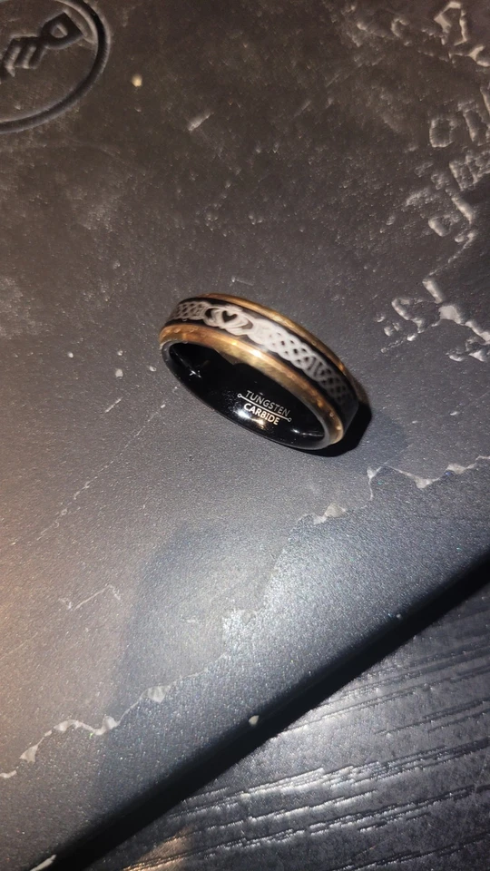 凯尔特克拉达钨戒指,2 色玫瑰金和黑色钨戒指 — 第 2/2 张图片