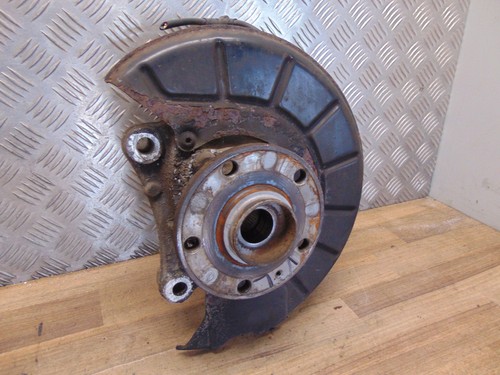 VW Passat 3C 2.0 TDI Achsschenkel Radnabe Radlagergehäuse vorne links