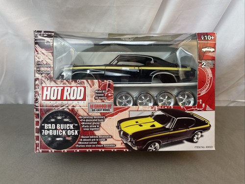 RARE Hot Rod Magazine 1970 Buick GSX Bad Buick Die Cast Model Kit 1:26 Scale NIB