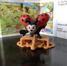 Kinder Joy Egg Pascua Primavera 2025 Lady Bug Shooter Objetivos y papeles